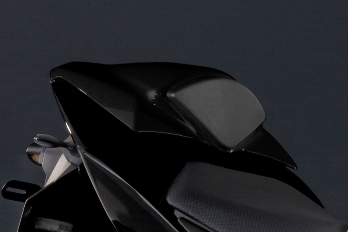 Höckerabdeckung Metallic Spark Black Ninja250R 2012 Original Kawasaki