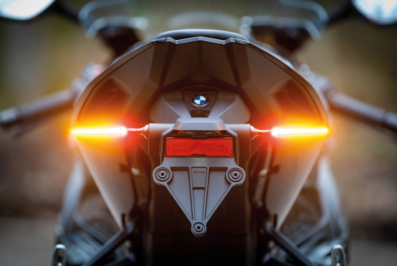 Kellermann Blinker, Rück- und Bremslicht, Jetstream DF, Stahl, LED - Sequentiell, HL/HR, 12 V