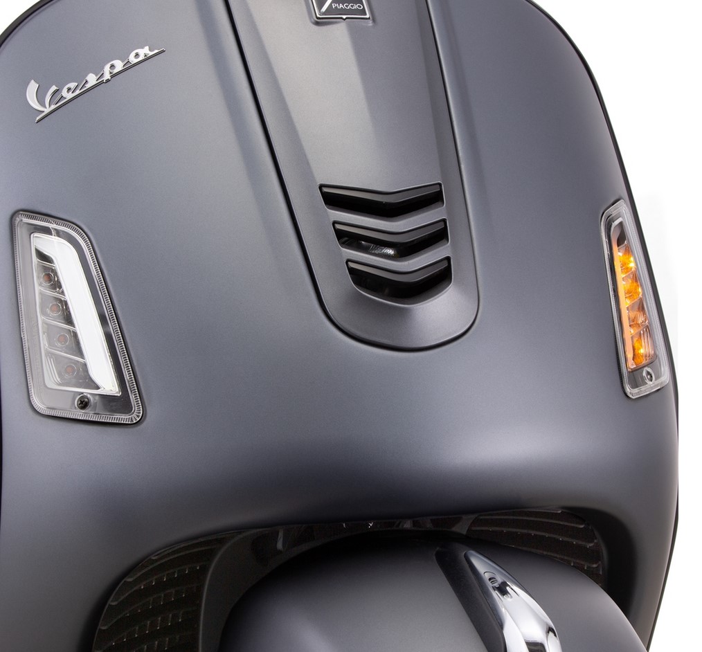 Blinker Kit vorne links/rechts für Vespa GTS/​GTS Super/​GTV 125-300ccm ('14-), klar