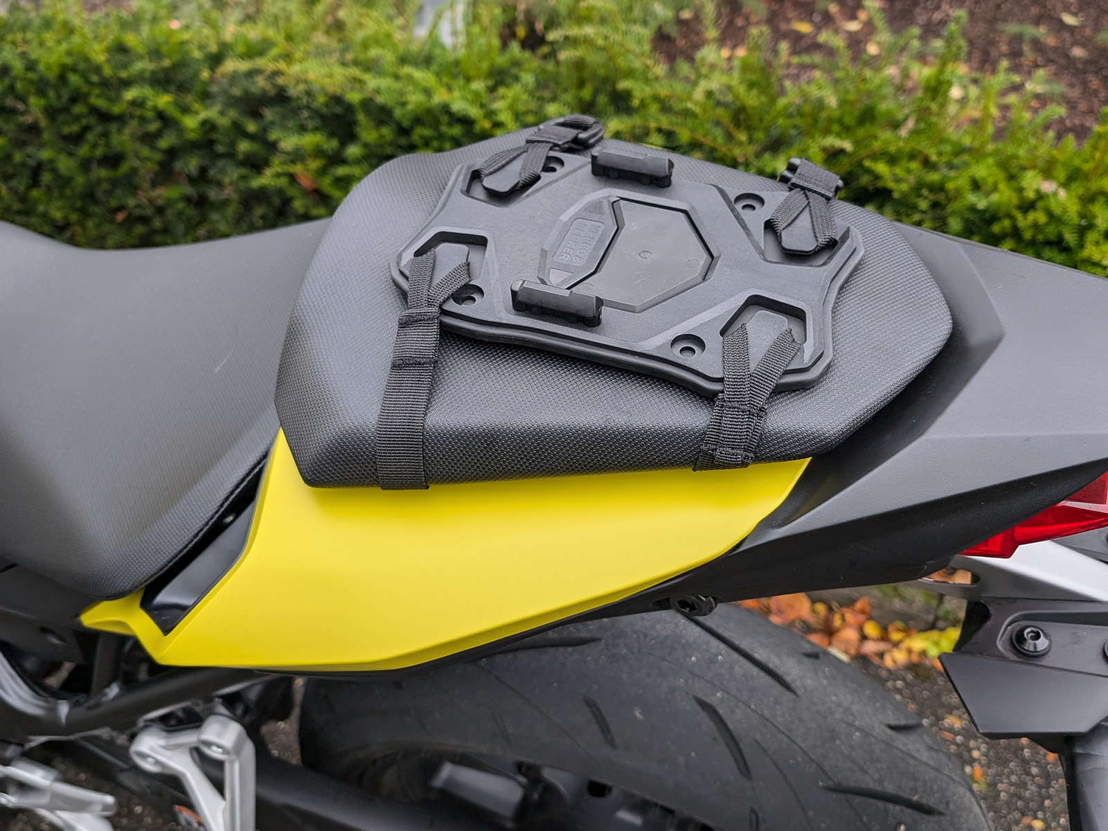 Seatpad Basic Set inkl. Gegenhalter (Verschlusseinheit) Hepco & Becker