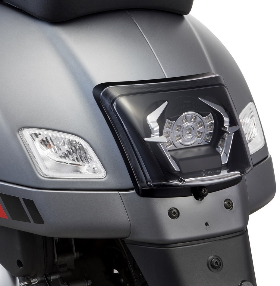 Rücklicht MK II LED  für Vespa GTS/​GTS Super/​GTV/​GT 60 125-300ccm (-'13), klar