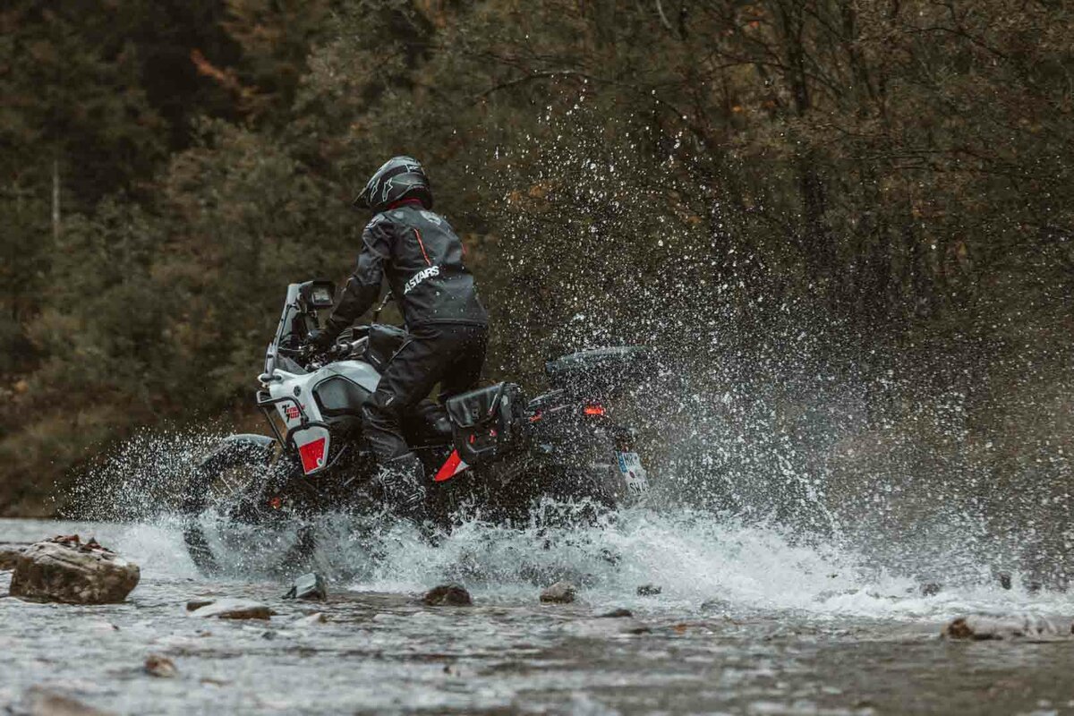 SysBag WP M mit SW-Motech Adapterplatte links für Honda XL 750 Transalp (23-)