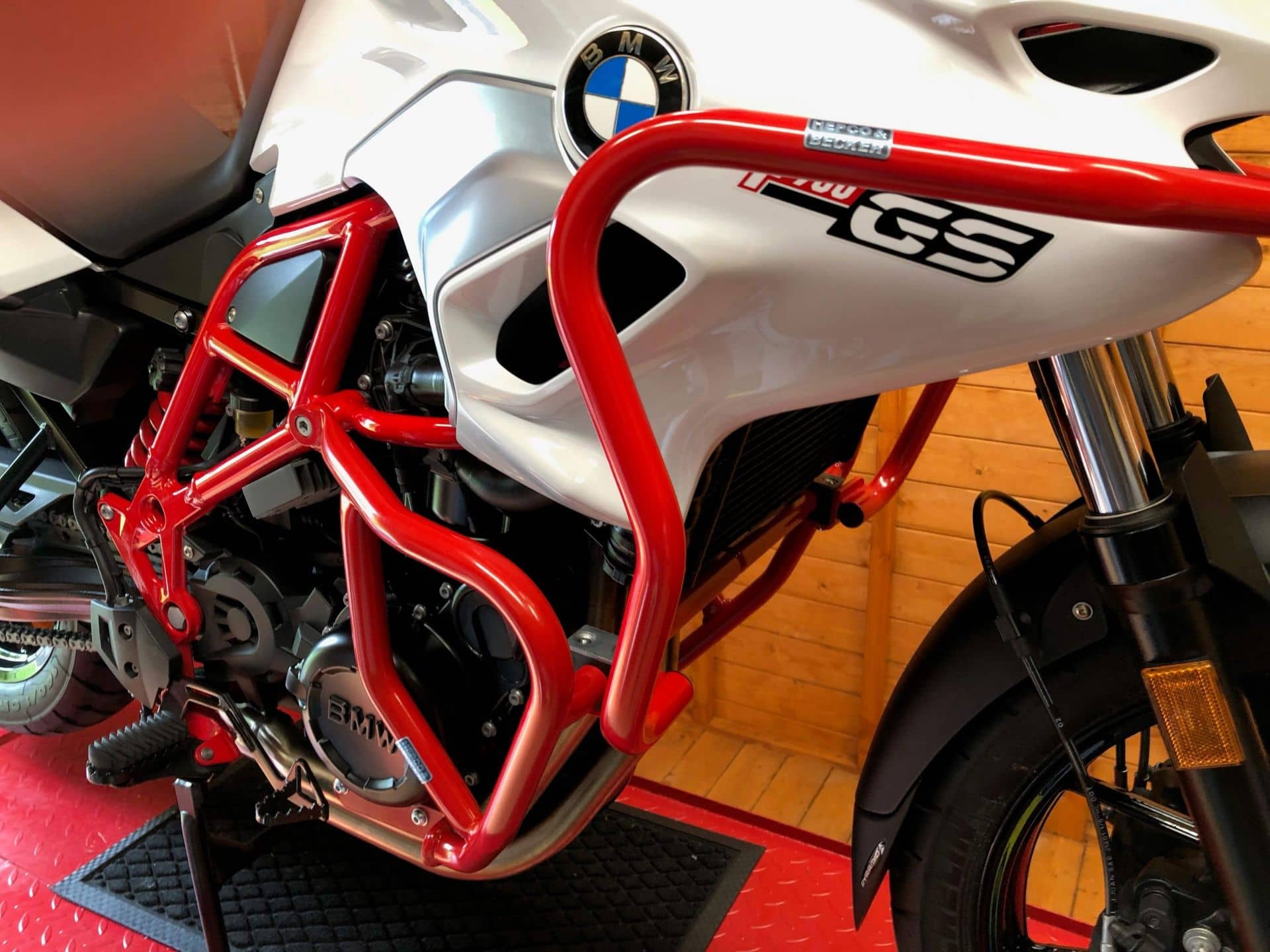 Motorschutzbügel rot für BMW F 650 GS Twin /F 700 GS Hepco & Becker
