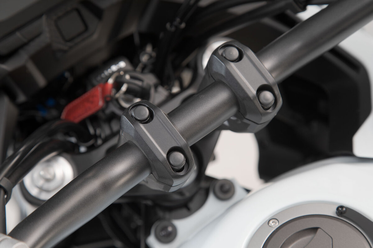 SW-Motech Lenkererhöhung, schwarz für Ø 28 mm Lenker, H=20 mm für KTM 1290 Super Adventure