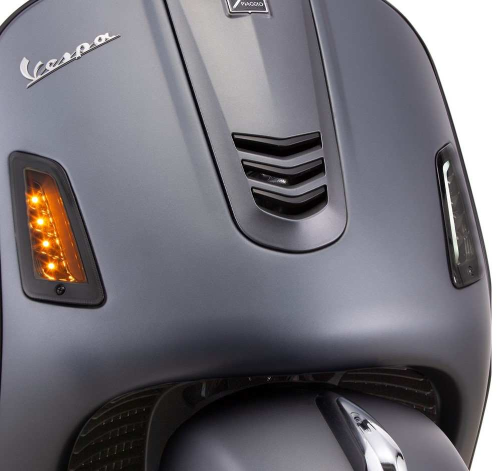 Blinker Kit vorne & hinten für Vespa GTS/​GTS Super/​GTV/​GT 60/​GT/​GT L ('03-'13), getönt