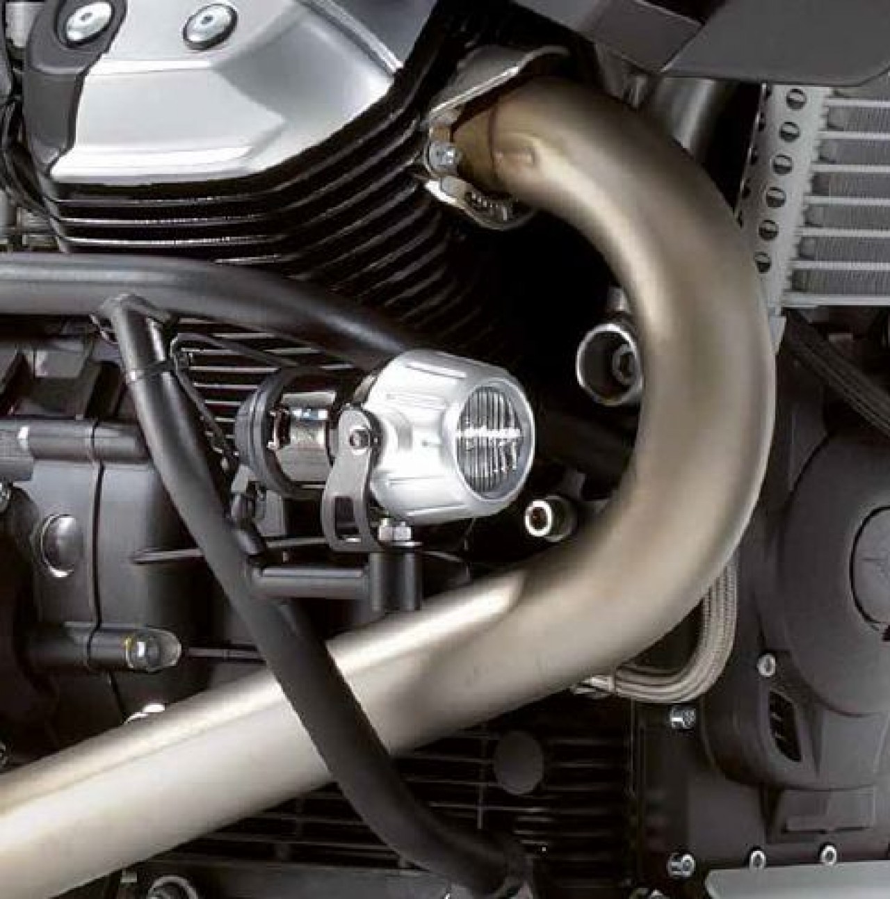 Motorschutzbügel, schwarz für Stelvio 1200 original Moto Guzzi