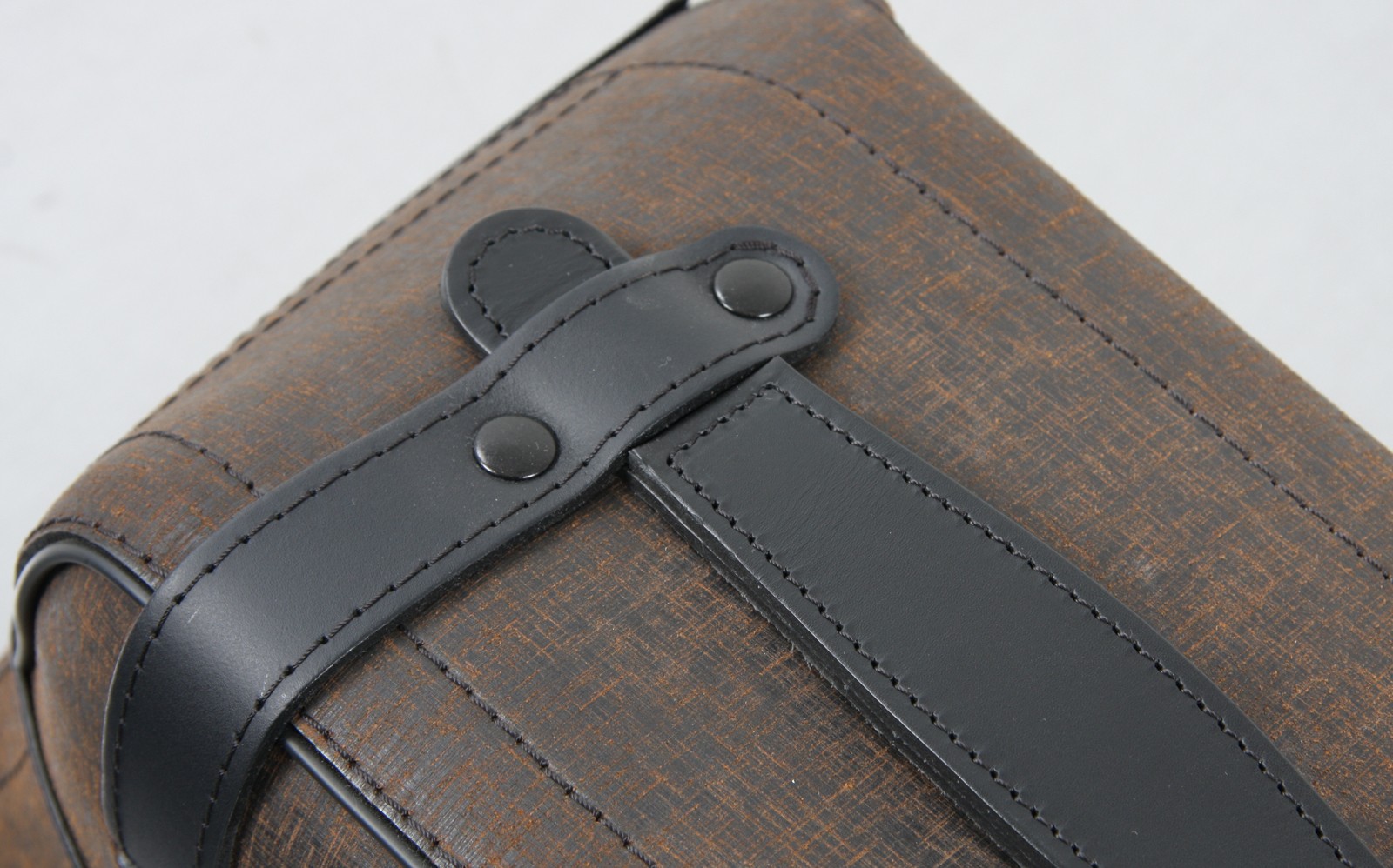 Ledertaschen Rugged C-Bow 24 Liter Braun für C-Bow Satteltaschenhalter Hepco & Becker