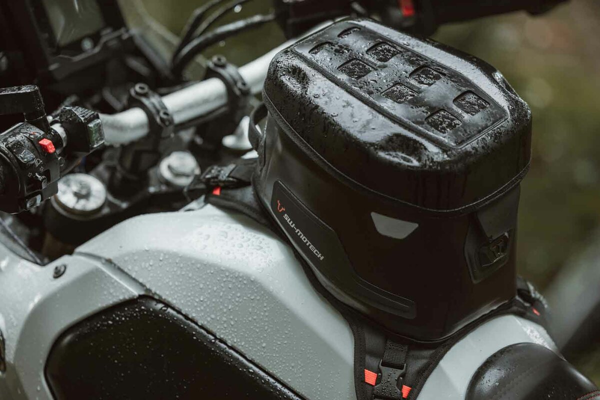 SW-Motech PRO Cross WP wasserdichter Riemen-Tankrucksack für BMW R 12 G/S (25-)