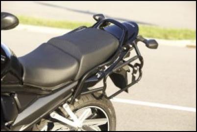 Montagesatz für Seitenträger für Suzuki GSF1250S BJ. 2007-2014/ GSF1250S BJ. 2015-2016