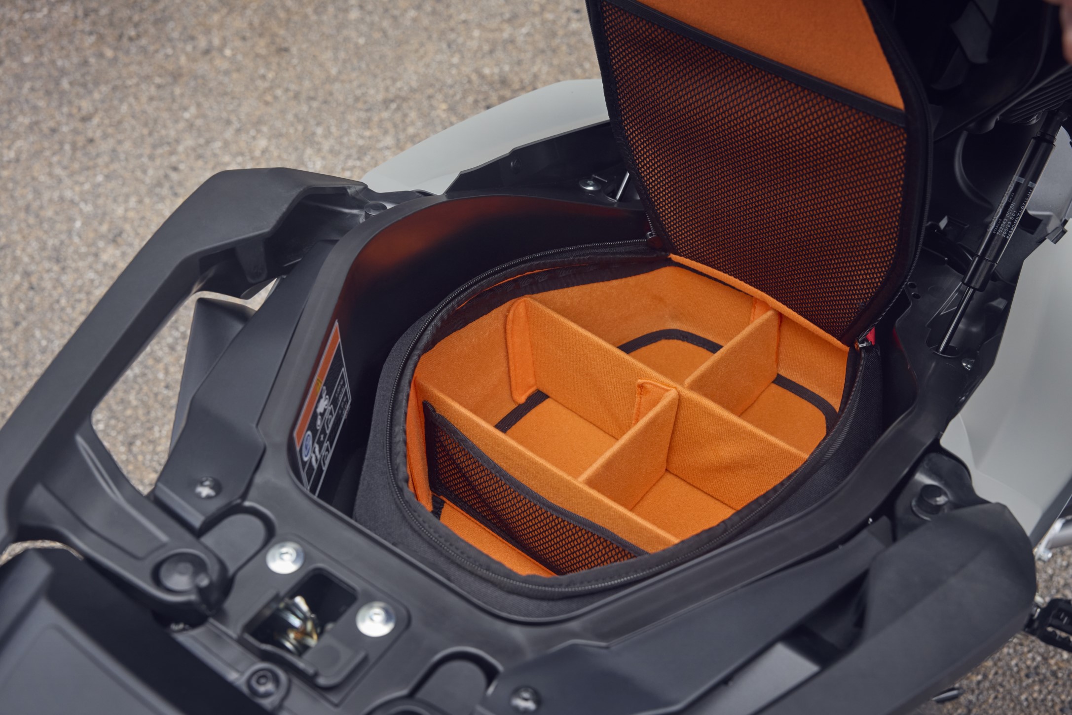 Helmfach-Organizer für Honda X-ADV (25-) Original