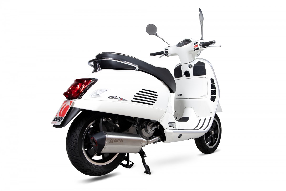 Sportauspuff Scorpion "Red Power" silber für Vespa GTS/​GTS Super/​GTV 300ccm HPE (`20-) Euro 5