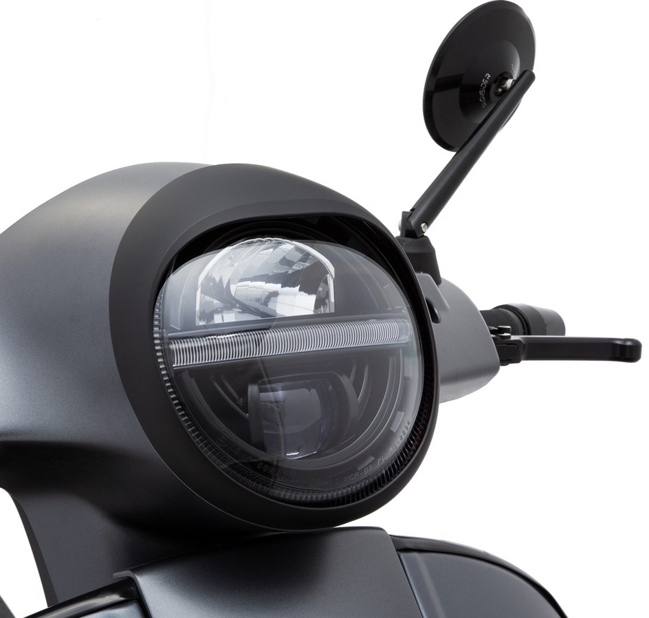 Lampenring für Vespa GTS/​GTS Super/​GT/​GT L 125-300ccm, schwarz matt