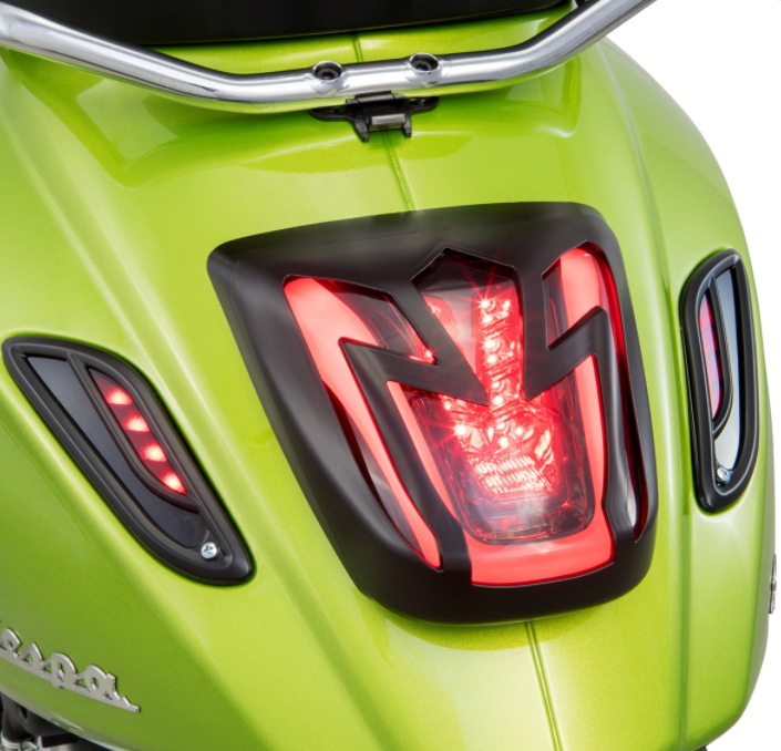 Rücklichtgitter für Vespa Primavera/​Sprint 50-150ccm 2T/​4T AC, schwarz matt