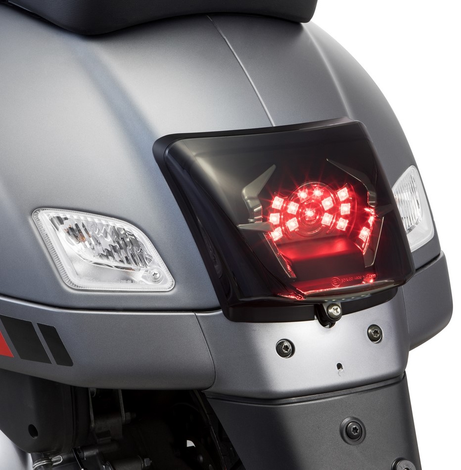 Rücklicht Set für Vespa GTS/​GTS Super/​GTV 125-300ccm ('14-'18), getönt