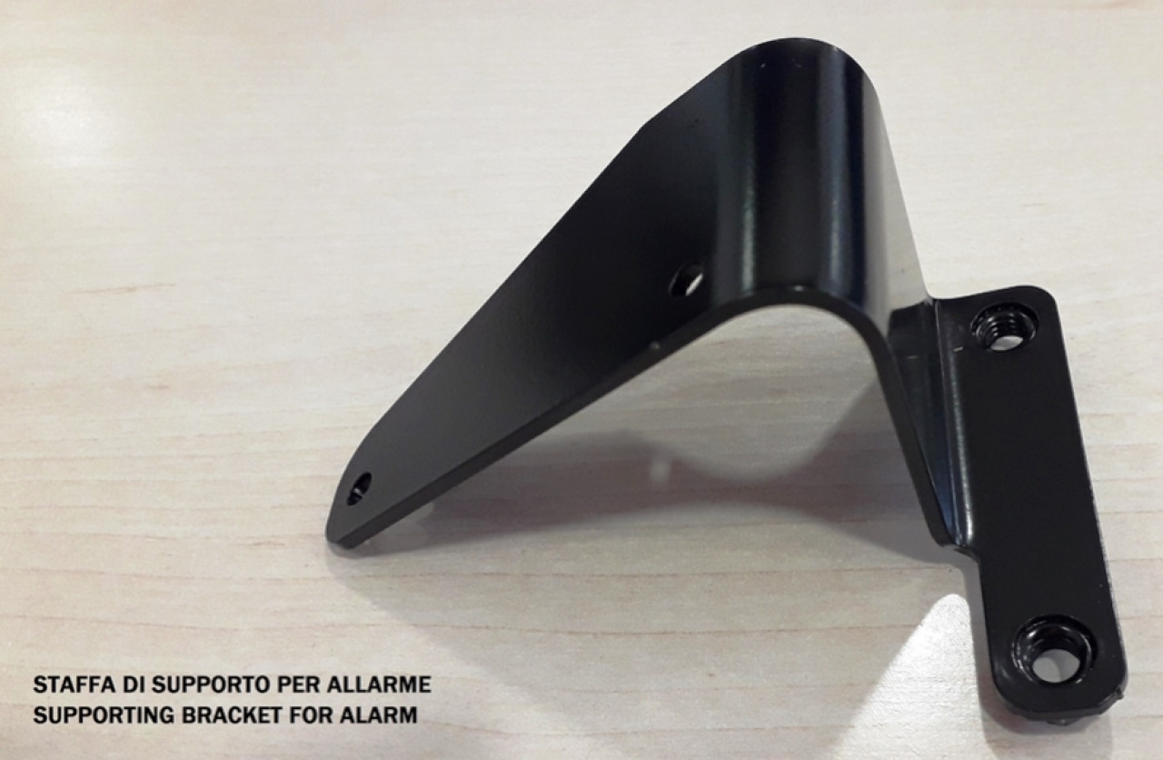 Installationskit für Multimedia Platform und Diebstahlsicherung für MP3 HPE 300 /Sport (19-23)