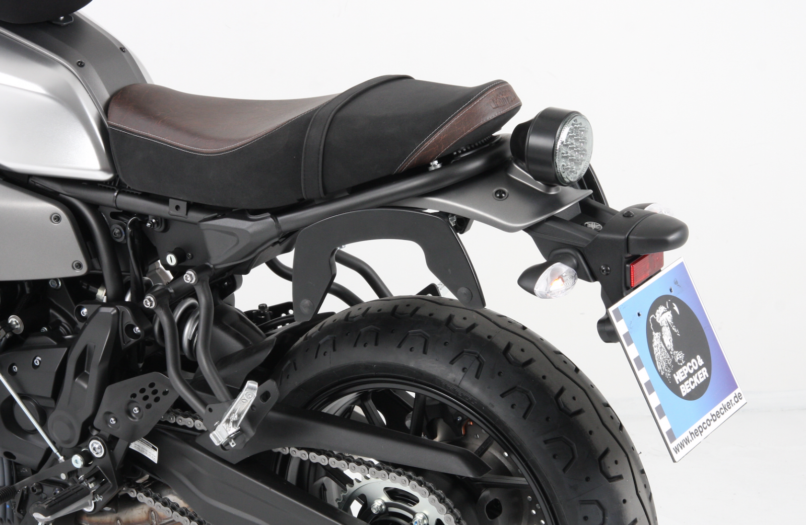 C-Bow Seitenträger schwarz für Yamaha XSR 700 / XSR 700 Xtribute (Bj.16-21) Hepco & Becker