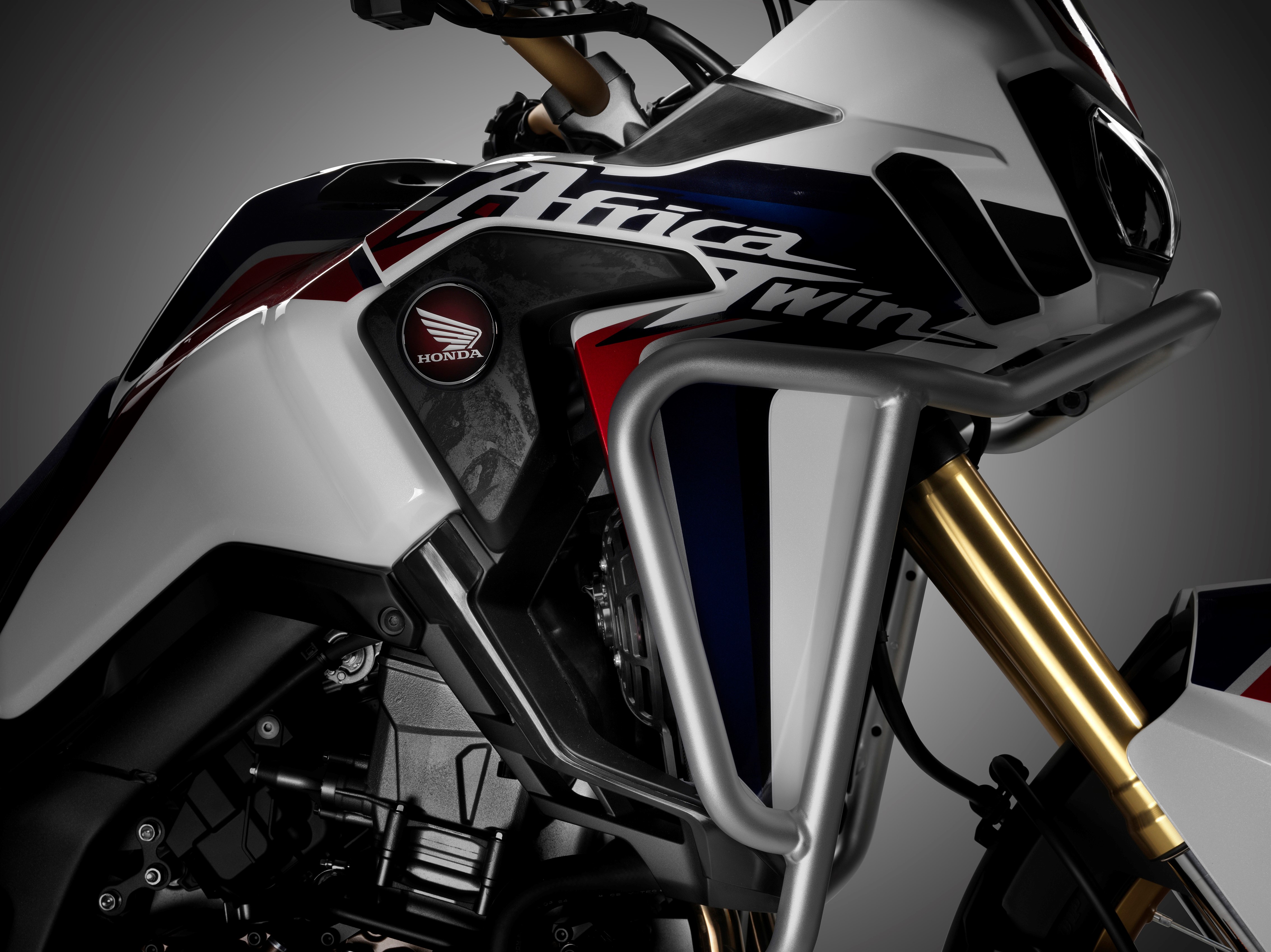 Original Honda Dekorrahmen / Sturzbügel für Africa Twin CRF1000L