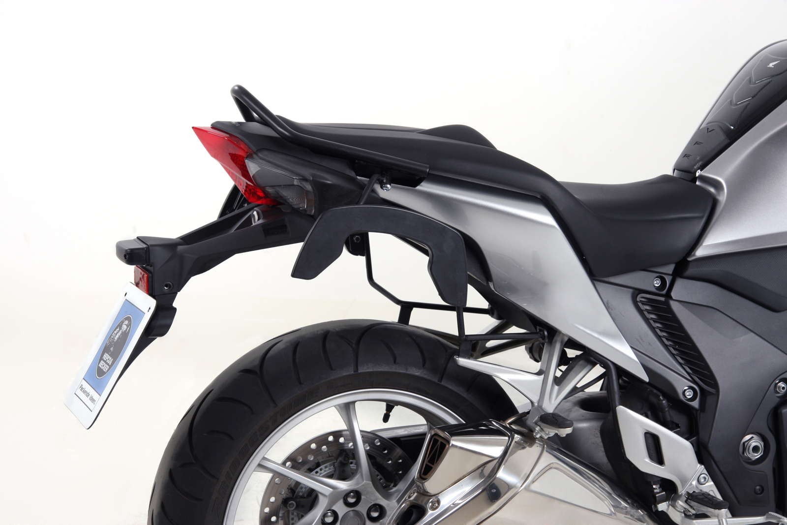 C-Bow Seitenträger schwarz für Honda VFR 1200 F (10-16) Hepco & Becker
