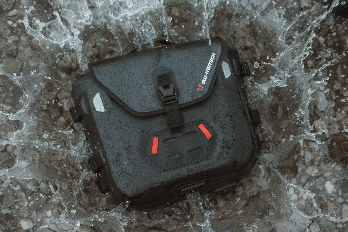 SW-Motech SysBag WP S mit Adapterplatte für SLC Seitenträger links