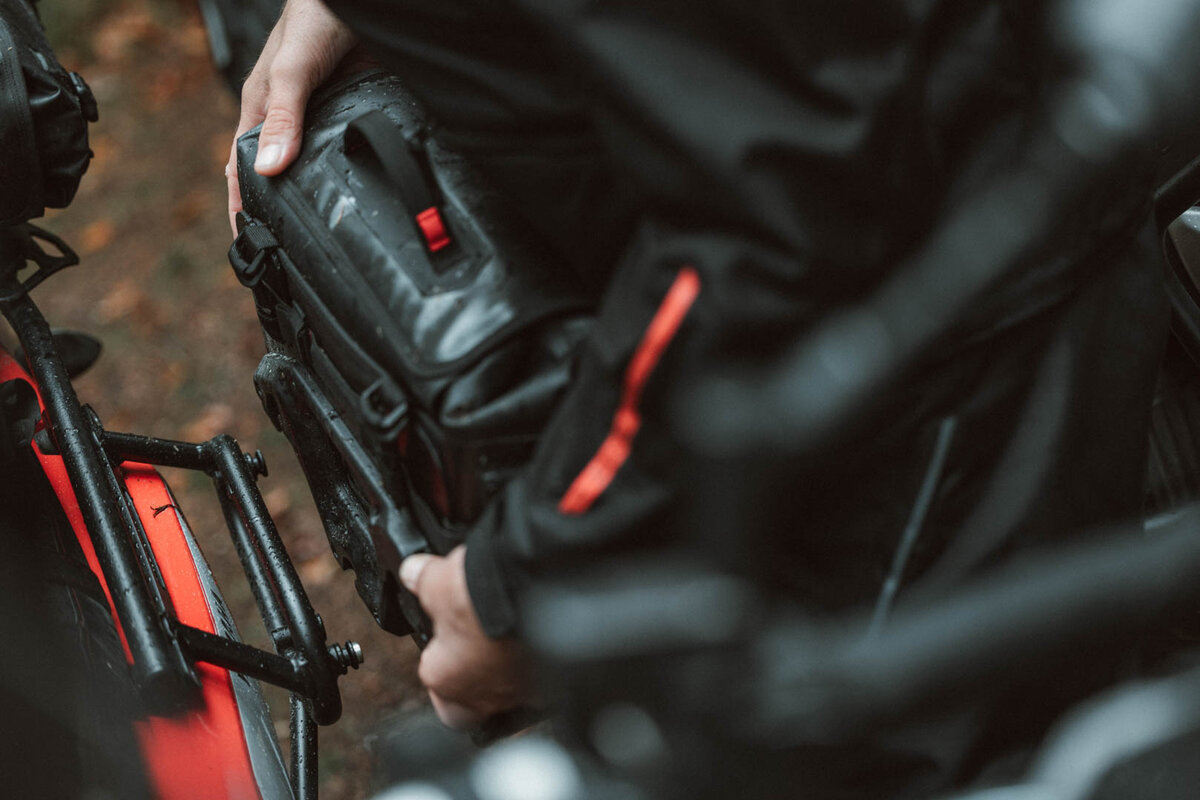 SysBag WP M mit SW-Motech Adapterplatte links für Honda XL 750 Transalp (23-)