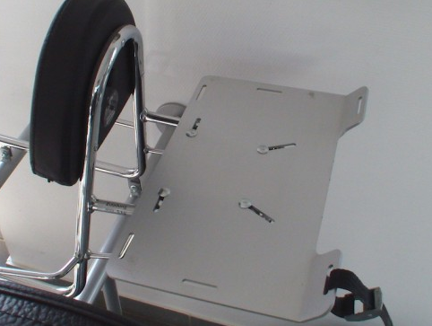 Gepäckbrückenverbreiterung Alu für Handbags zur Montage auf Sissybars mit Heckablage Original Hepco