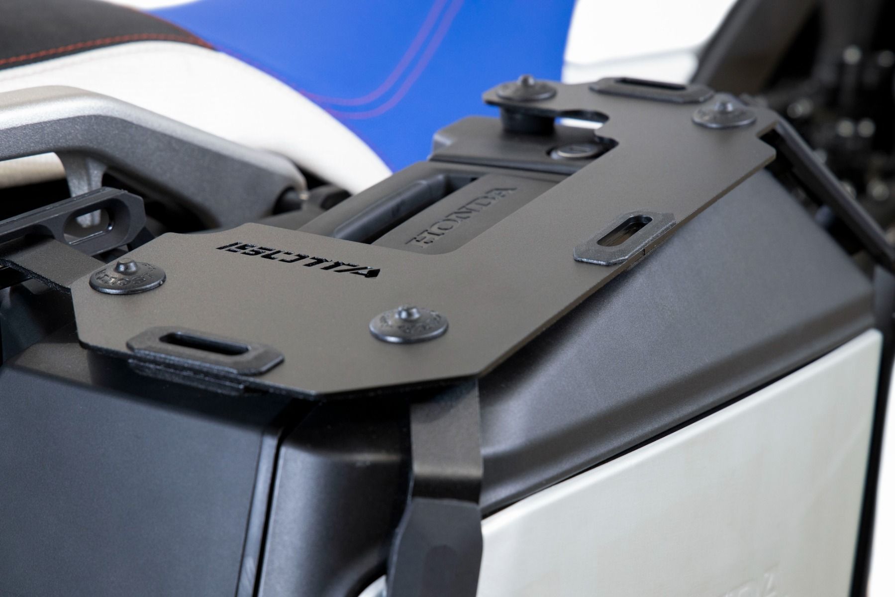 Gepäckträger für Seitenkoffer Honda XL 750 Transalp /NT 1100 /ADV 750 /NC 750 X, Alu, schwarz