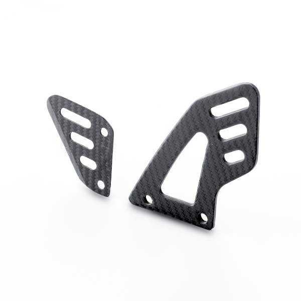 Carbon Stiefelschutz für Aprilia RSV4 / Tuono V4