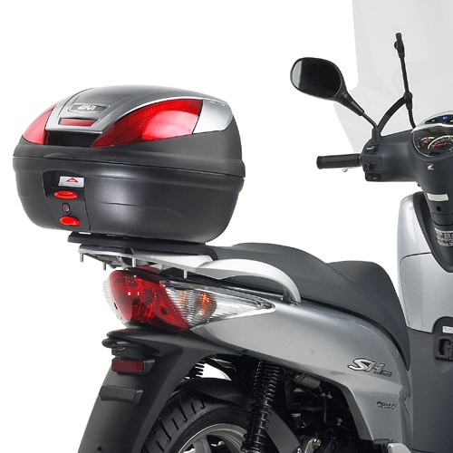 Topcase Träger für Honda SH 125 i / 150 i (Bj.05-08) Givi
