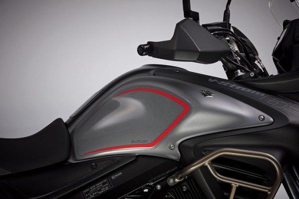 Tankschutzfolie (rot) für Suzuki V-Strom 650 BJ. 2012-2016