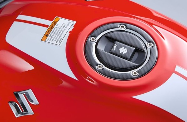 Tankdeckelschutz für Suzuki SV650 BJ. 2016-2017/ GSF1250S BJ. 2015-2016