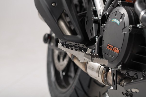 SW-Motech Verstellbare Fußrasten ION, Edelstahl, für KTM 1050 Adventure